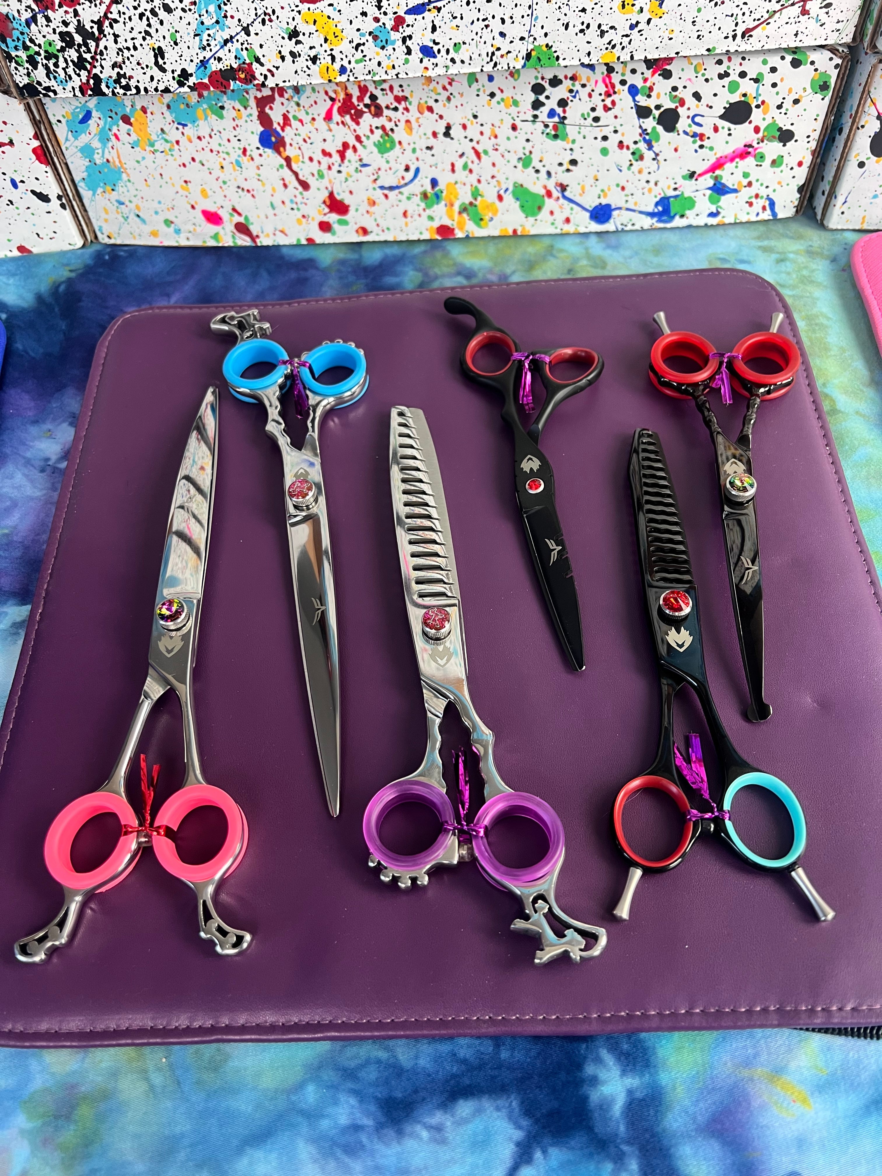 The Artist Touch Limited Edition for Groomer & Stylists. Order Today & We Ship Tomorrow!