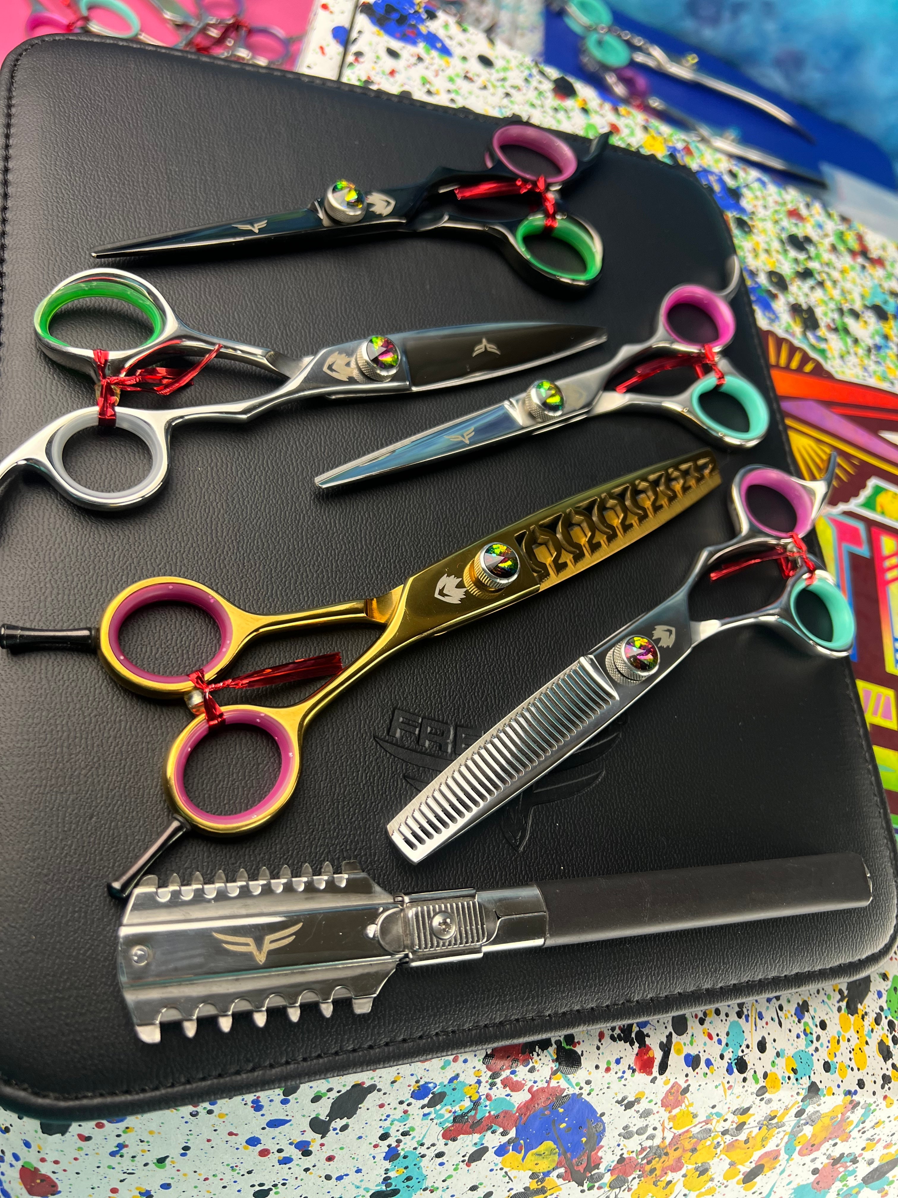 The Artist Touch Limited Edition for Groomer & Stylists. Order Today & We Ship Tomorrow!